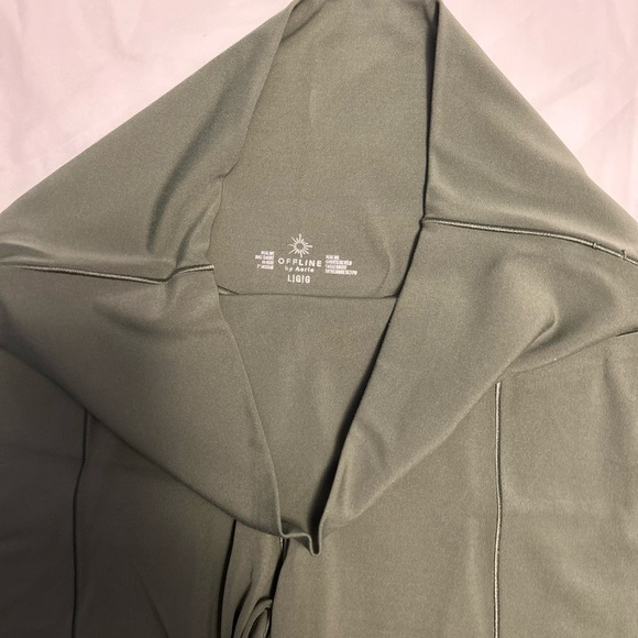 Green Aerie Offline Biker Shorts - Picture 2 of 3